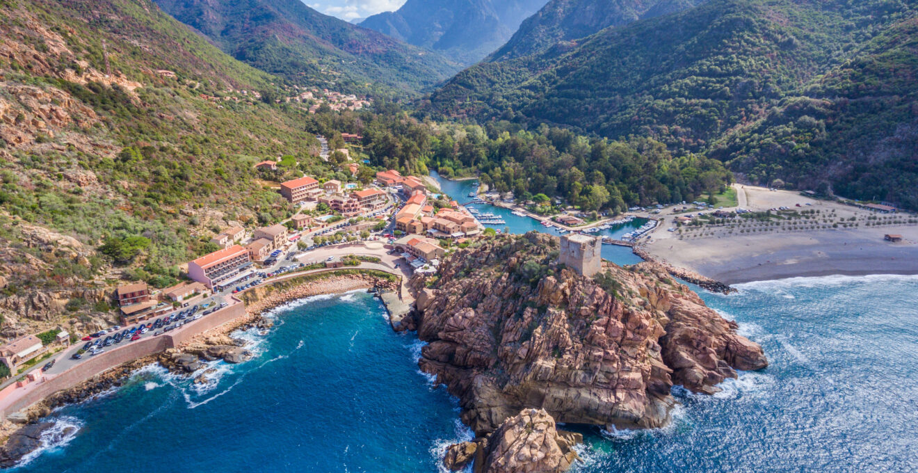 La-Corse-nest-pas-une-ile